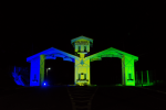 Pórtico Municipal recebe as cores azul, verde e amarelo em alusão à Copa do Mundo